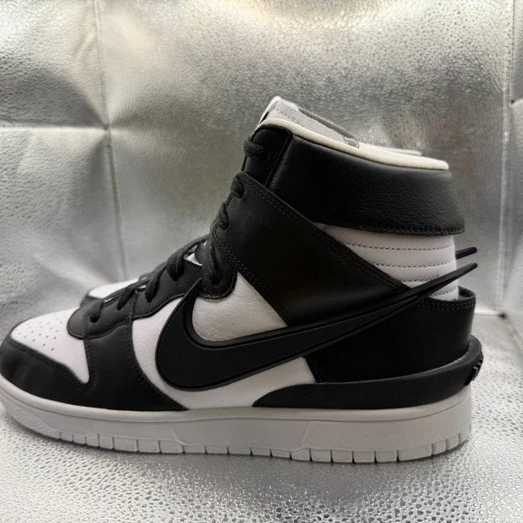Size 10.5 AMBUSH x Nike‎ Dunk High Black White Mens Lace Up Sneakers CU7544-001 - Picture 8 of 12